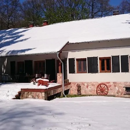 Erdo Szelen Haziko Apartment *